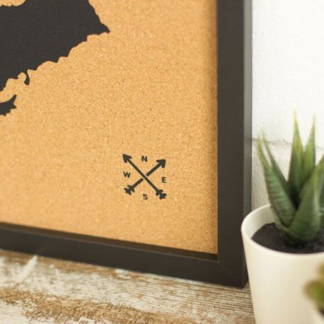 WOODY MAP L - EUROPE CADRE NOIR 63 CM X 48 CM