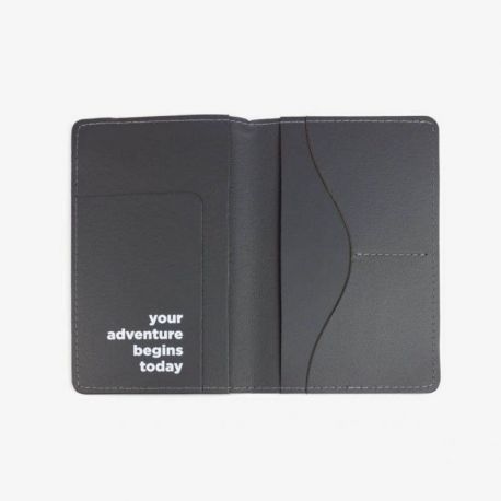 PORTE PASSEPORT - GRIS - 16X21CM PASSPORT HOLDER (GREY)