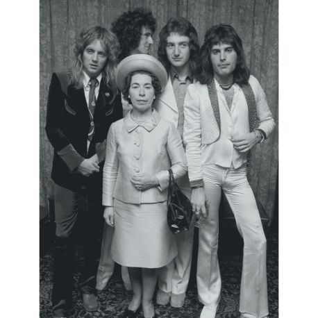 QUEEN LEGEND